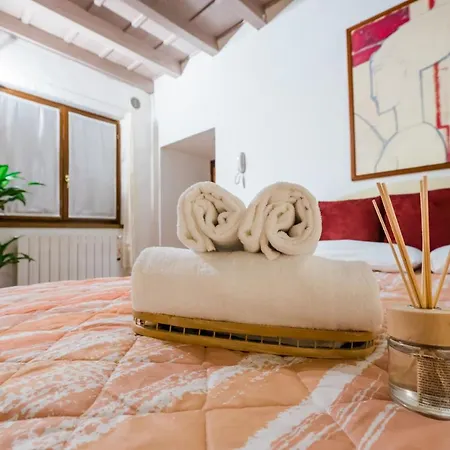 아파트 Old Town Square