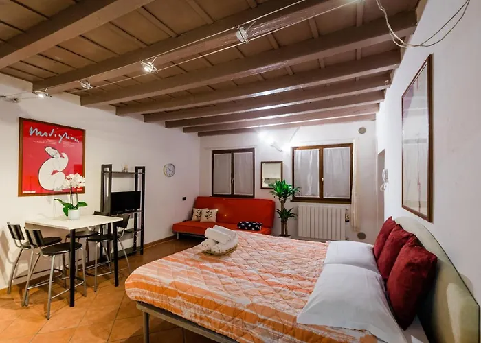 Old Town Square 아파트 베르가모